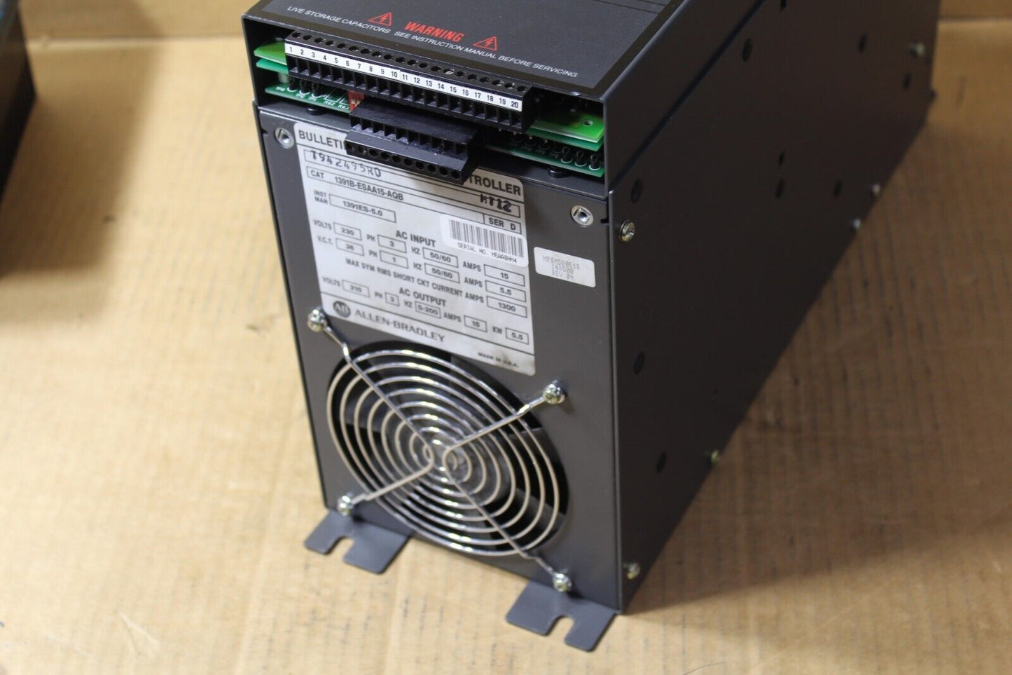Allen-Bradley 1391B-ESAA15-AQB SER. D AC Servo Controller
