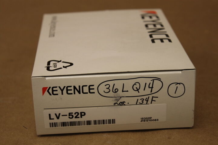 KEYENCE LV-52P DIGITAL SENSOR