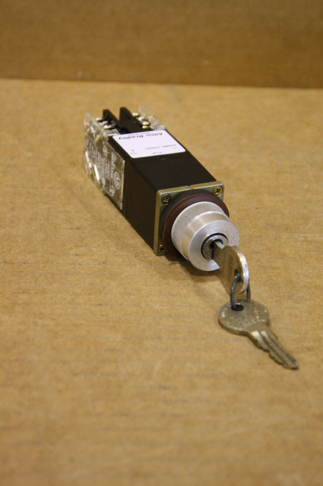 ALLEN-BRADLEY 800MR-J4409U OPERATOR FOR SELECTOR SWITCH