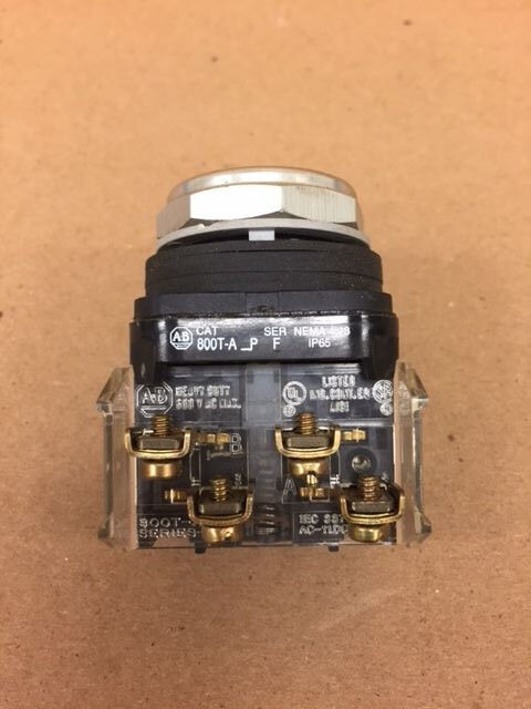 ALLEN BRADLEY 800T-A_P SER. F BLACK PUSH BUTTON