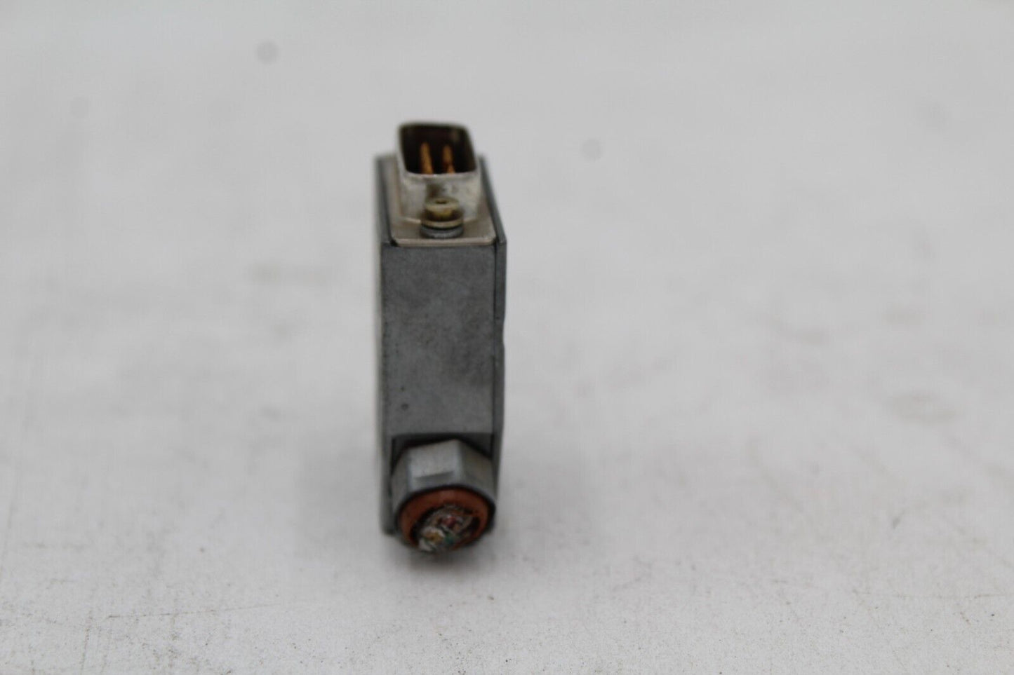 SIEMENS 6ES5 727-1CB00 INTERCONNECTING CABLE PLUG