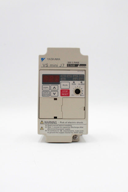 Yaskawa Electric CIMR-J7AA20P1 VS Mini J7 Inverter Drive (Missing Knob)