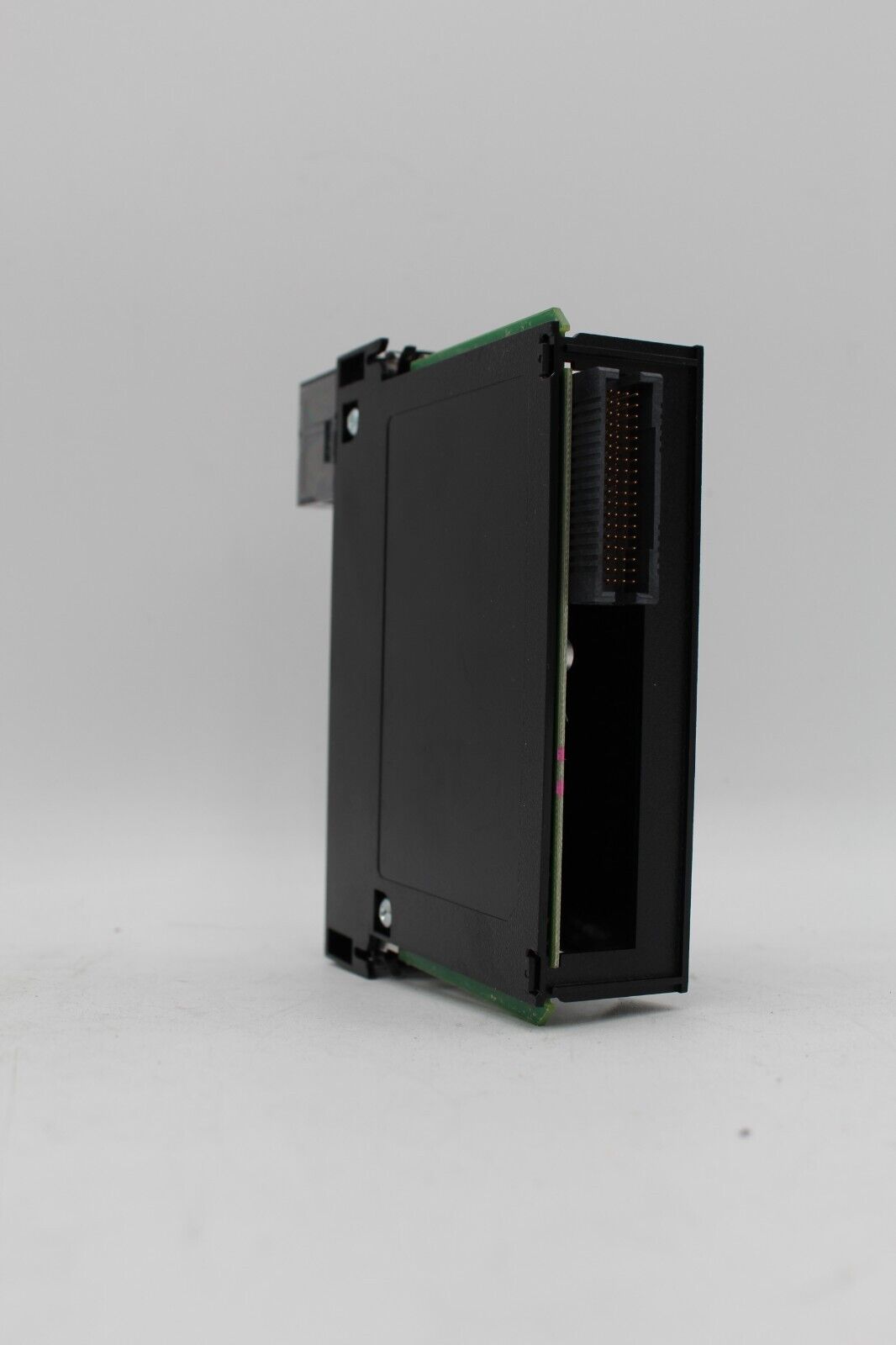 Allen-Bradley 1756-OV16E ControlLogix 16 Point D/O Module