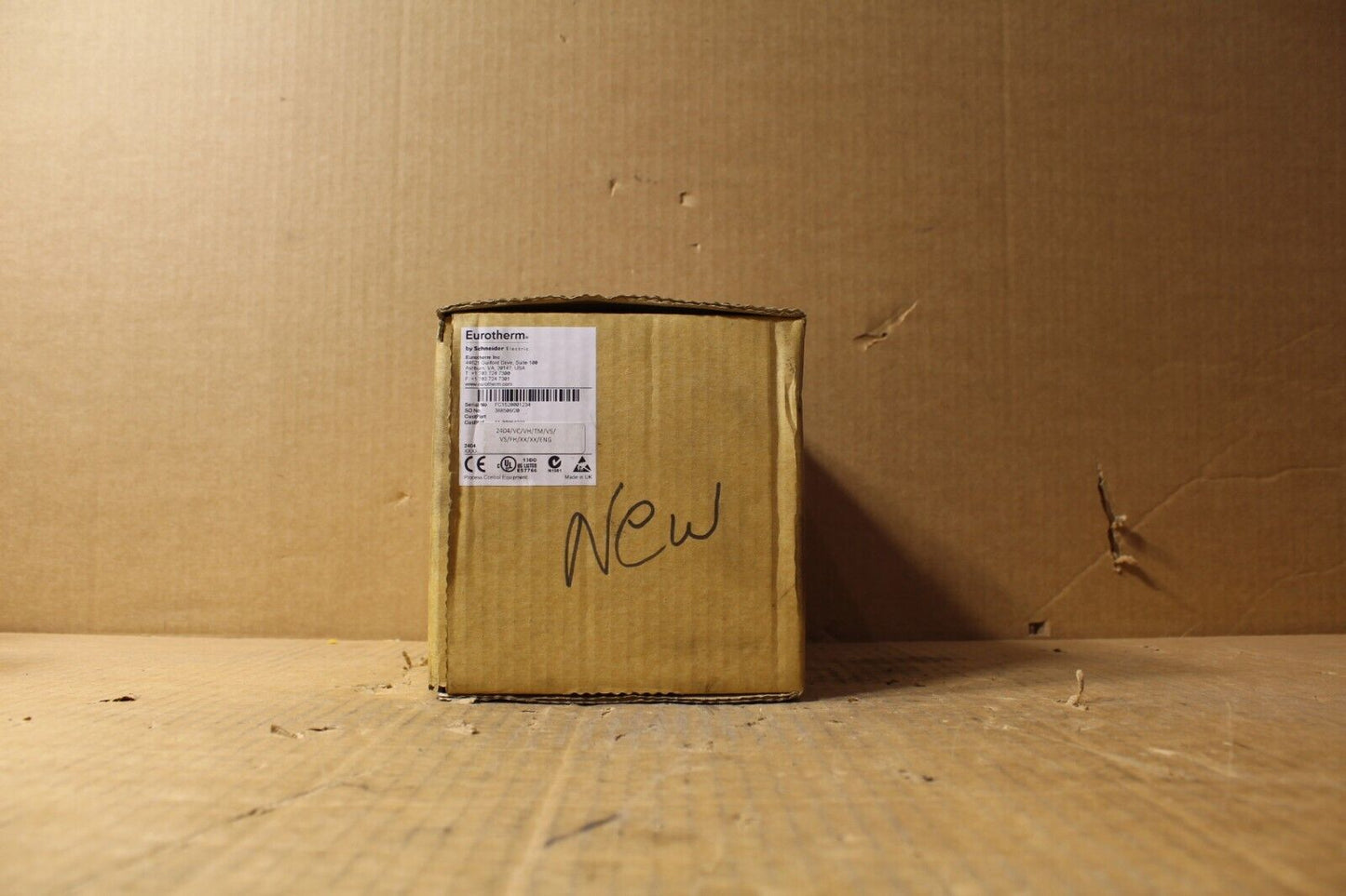 Eurotherm 2404/VC/VH/TM/V5/VS/FH/XX/XX/ENG Temperature Controller