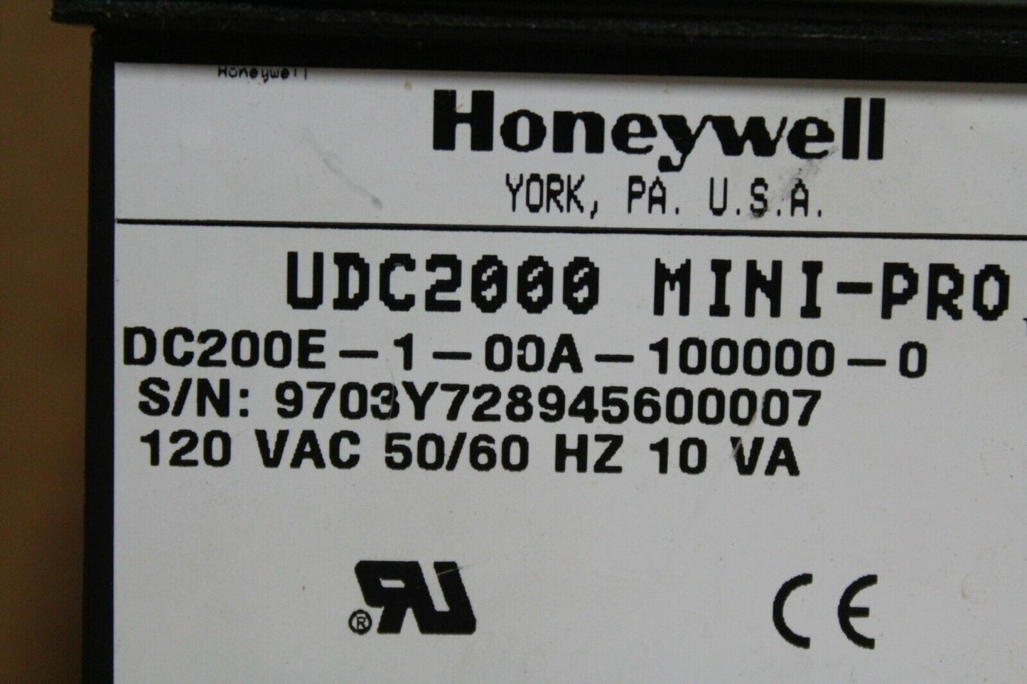 Honeywell DC200E-1-00A-100000-0 Controller