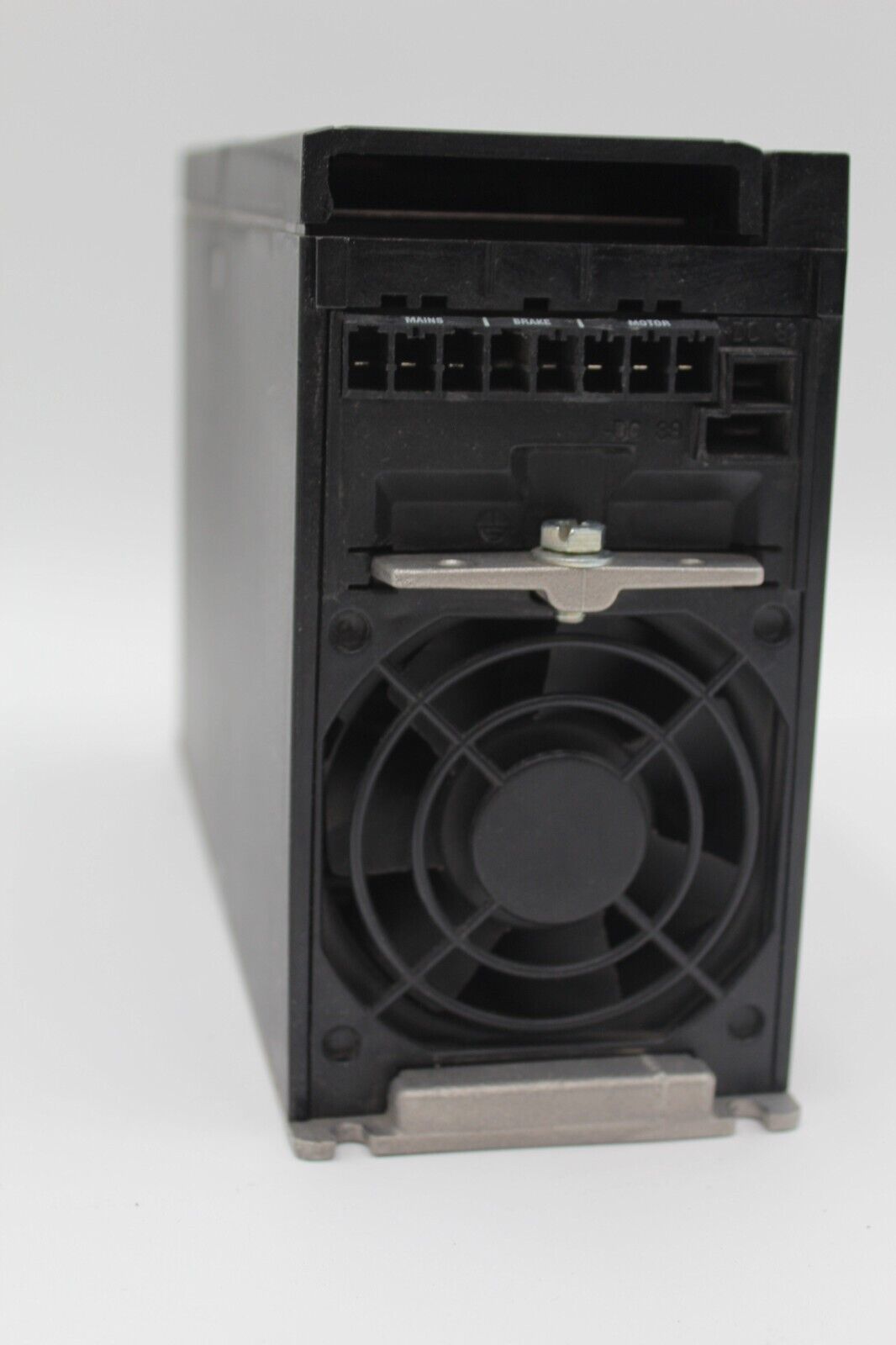 Danfoss 195N1049 VLT-2800 Variable Speed Inverter Drive *No Wire Harness