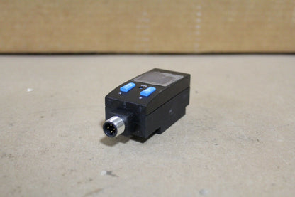 FESTO SDE1-D10-G2-R14-L-P1-M12 PRESSURE SENSOR