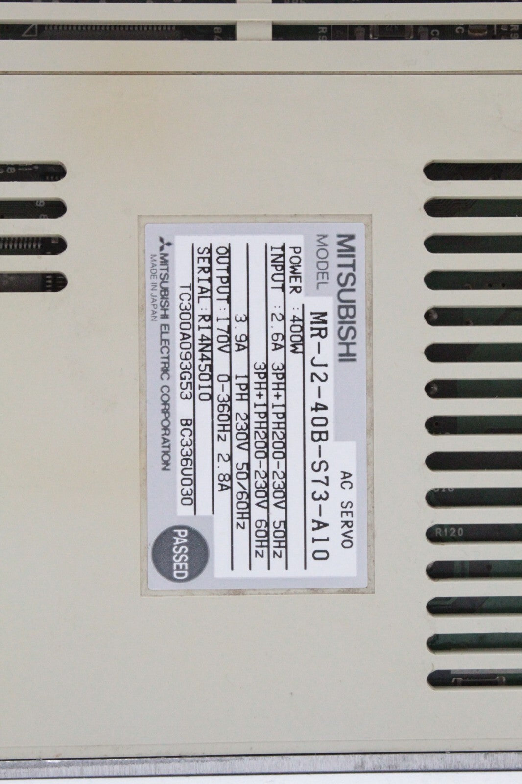 Mitsubishi MR-J2-40B AC Servo Drive (Missing Wire Cover)