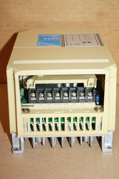 IDM CONTROLS CIMR-PCU40P2 5HP MINI AC DRIVE