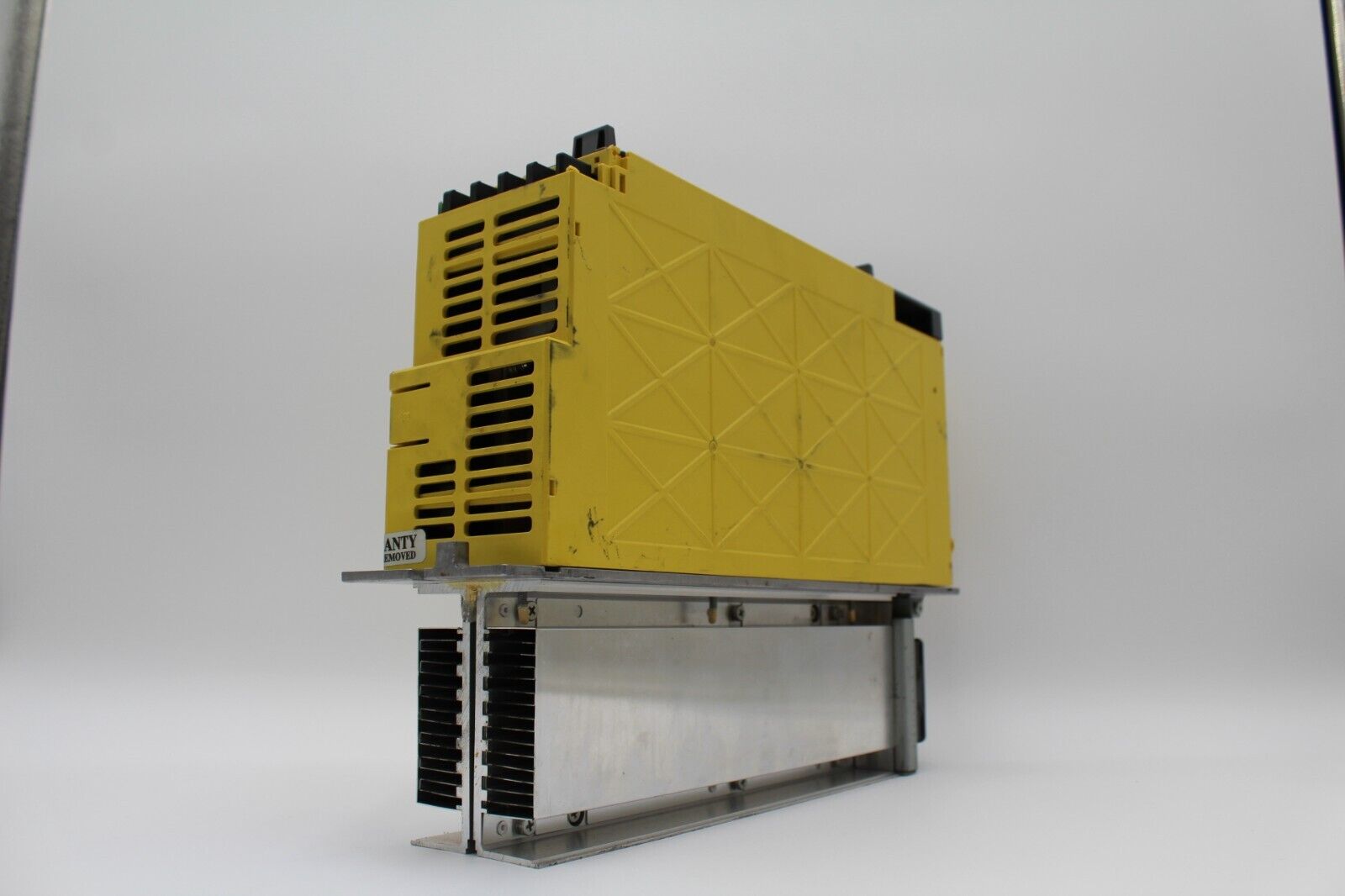 Fanuc A06B-6116-H011#H560 Servo Amplifier Drive (No Wire Cover)