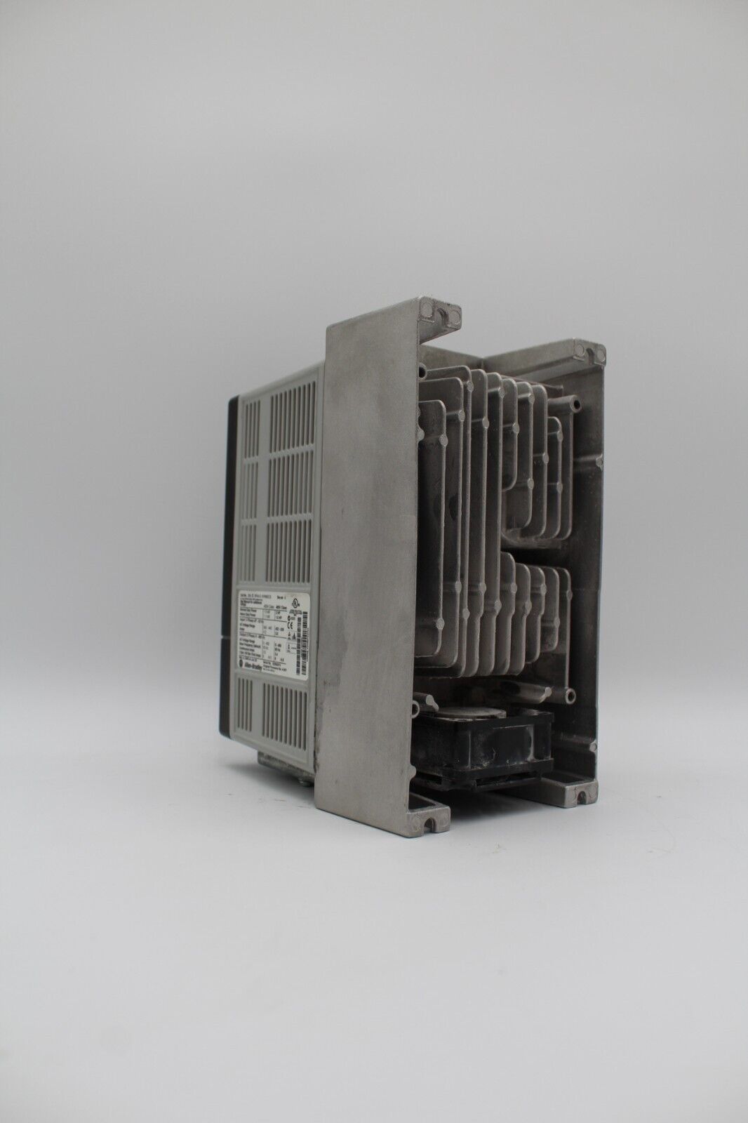 Allen-Bradley 20AD3P4A0AYNNEC0 PowerFlex 70 AC Drive