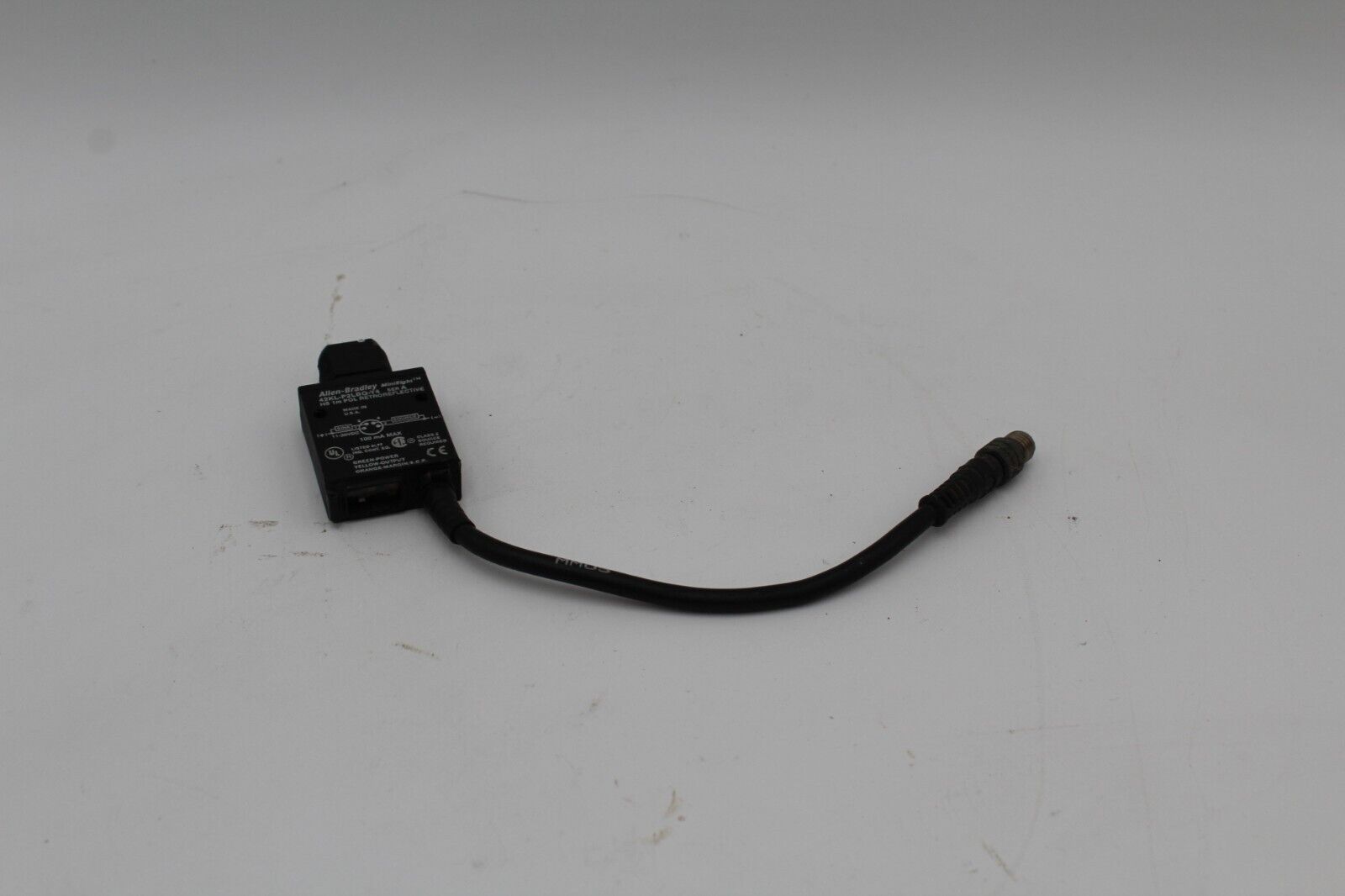 Allen Bradley 42KL-P2LBQ-Y4 Photoswitch