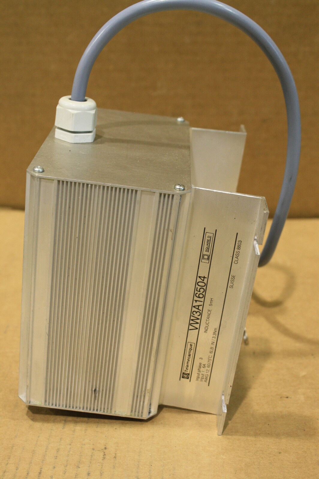 TELEMECANIQUE VW3A16504 INDUCTOR SWITCH MOUNT