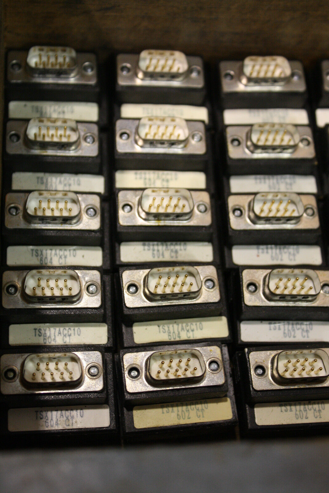 TELEMECANIQUE TSX17ACC10 BUS END ADAPTER