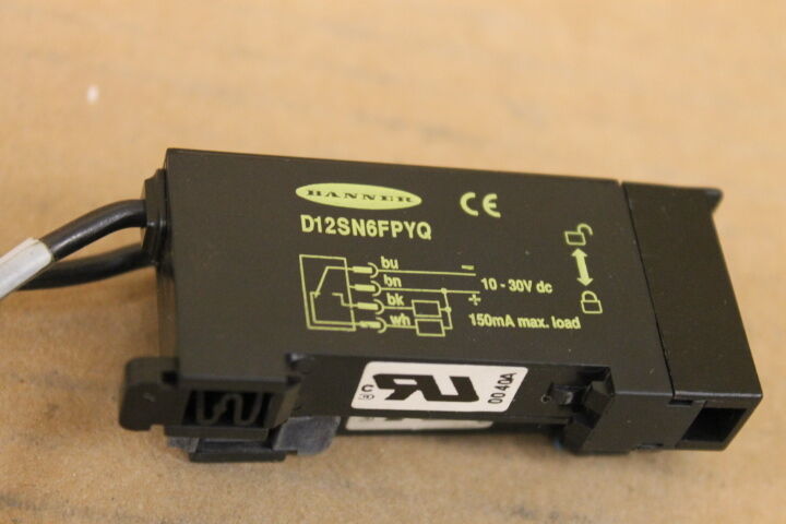 BANNER D12SN6FPYQ FIBER OPTIC SENSOR