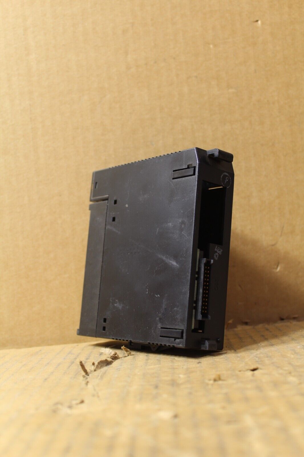 GE Fanuc IC693MDL931D Output Module