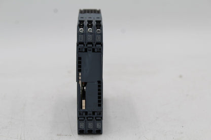 Siemens 3SK1211-1BB40 Safety Relay NO Covers*