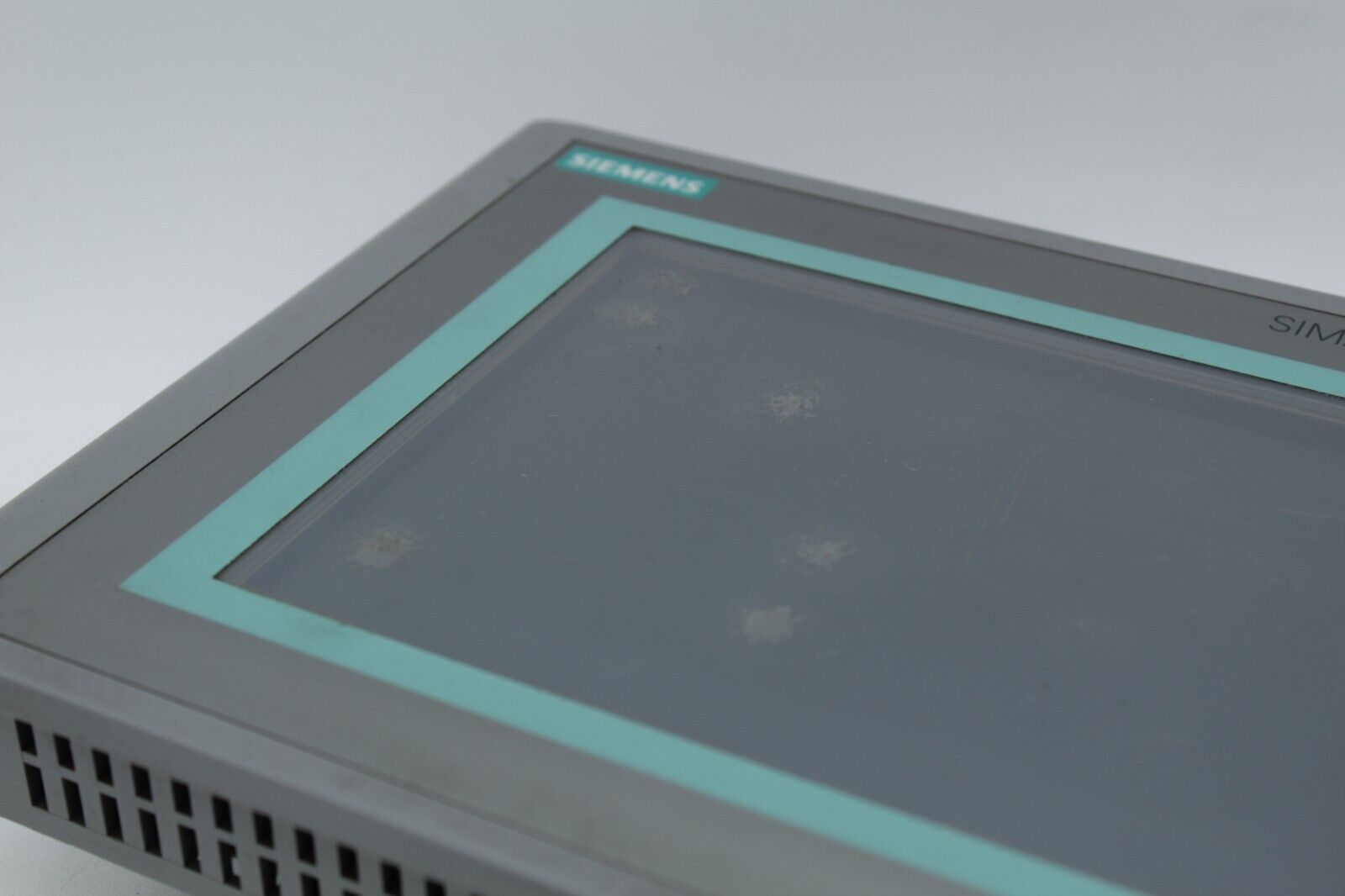 Siemens 6AV6643-0CB01-1AX1 Simatic MP 277 8" Operator Interface Panel READ 3