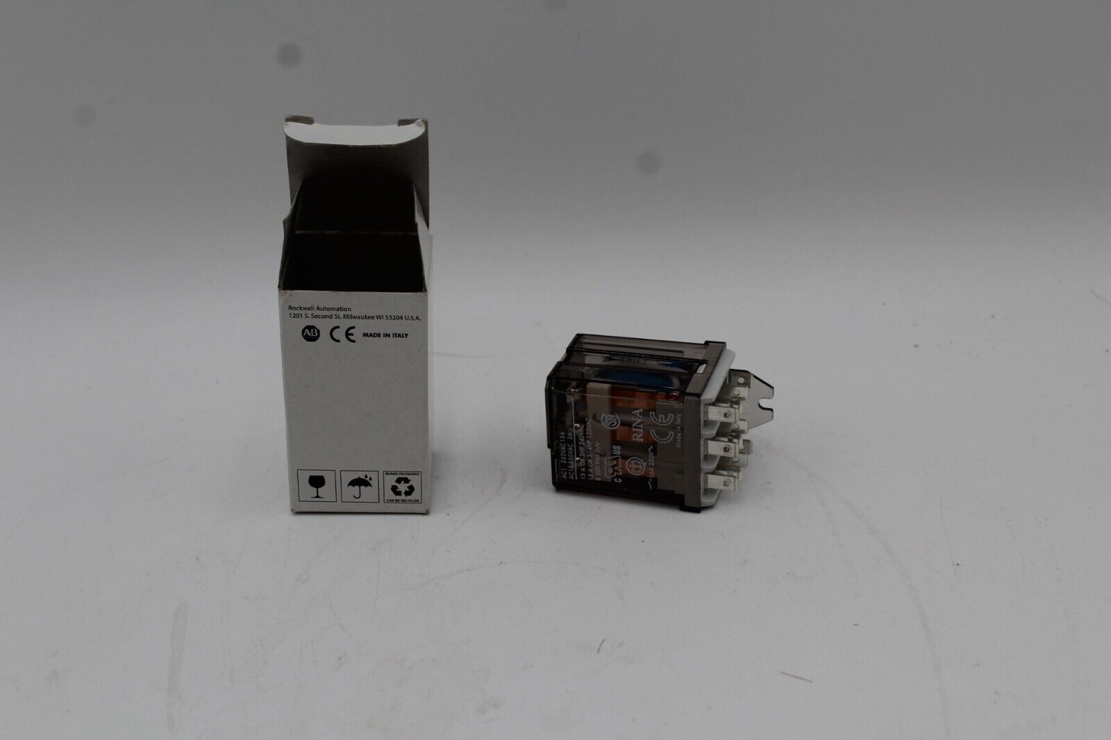 Allen-Bradley 700-HD33Z24 Relay