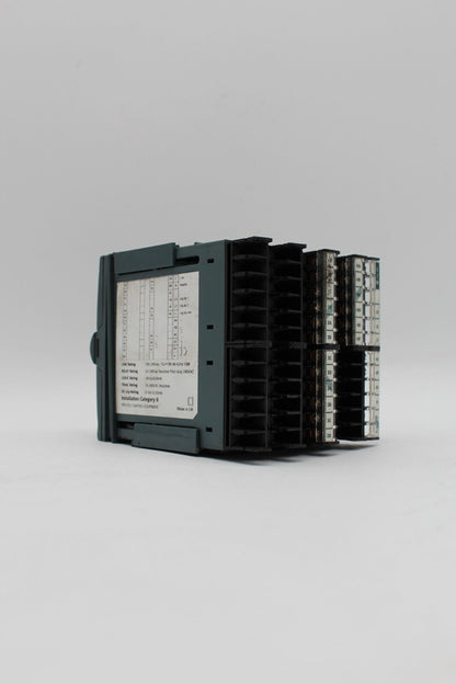 Eurotherm 2204e/NS/VH/XX/XX/RF/RF/XX/2XX/ENG/XXXXX/EU0523 Temp Controller