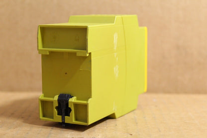 PILZ Pnoz X3 230VAC 24VDC 3n/o 1n/c 1so Safety Relay