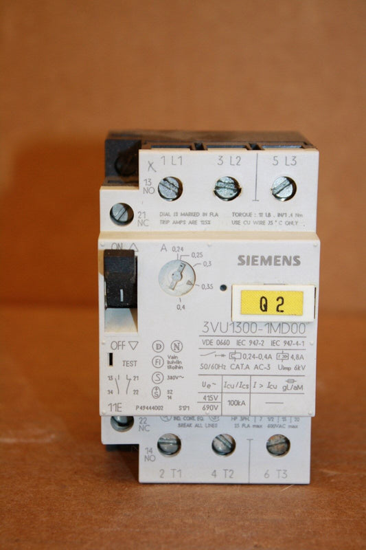 SIEMENS 3VU1300-1MD00 MOTOR STARTER PROTECTORS