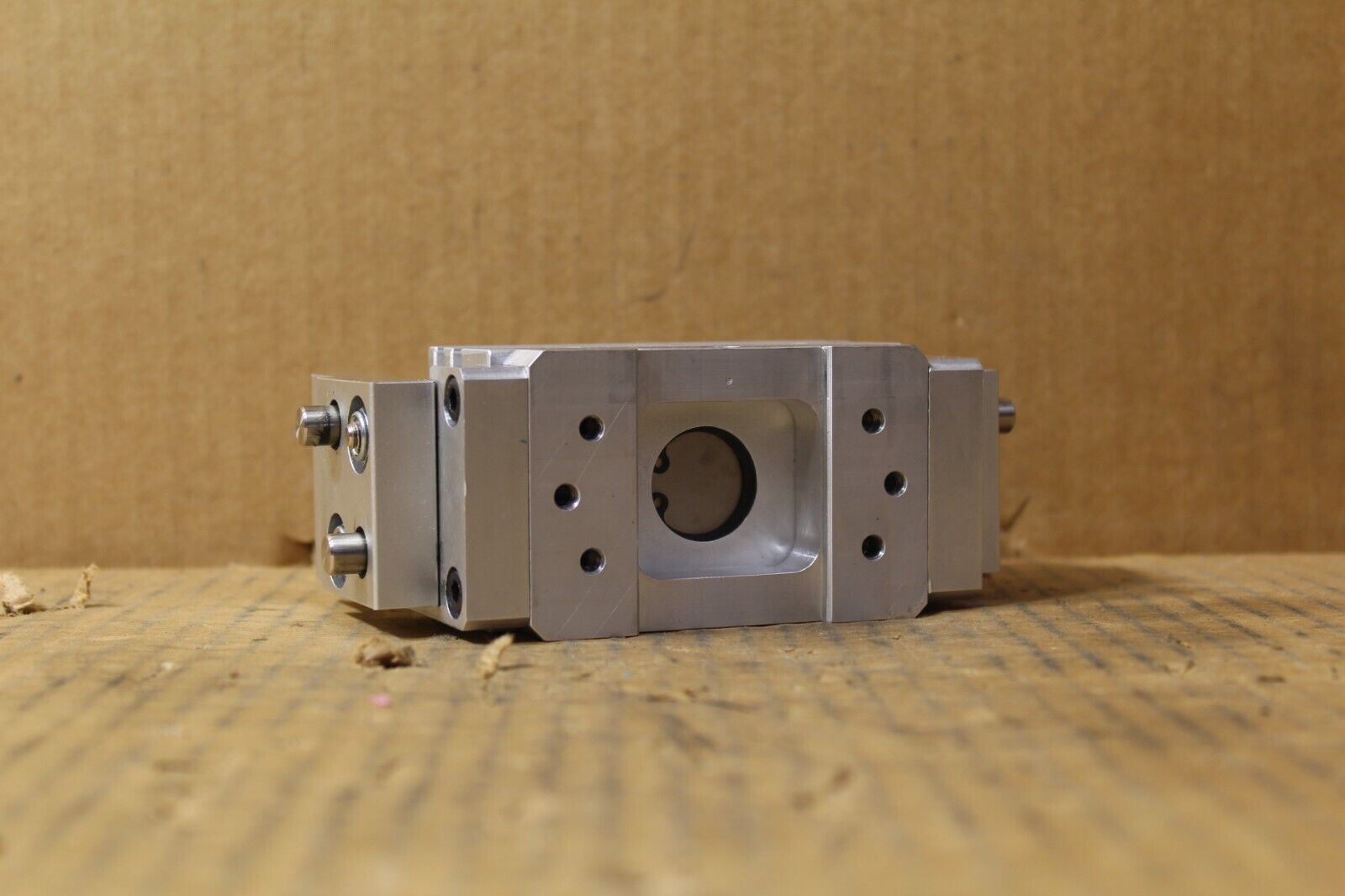 SMC MHL2-16D1 Double Acting Pneumatic Air Gripper