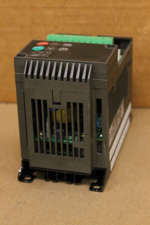 FUJI FVR0.2E11S-2 INVERTER DRIVE- MISSING COVER