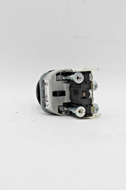 Allen-Bradley 800T-J91A 3-Position Selector Switch