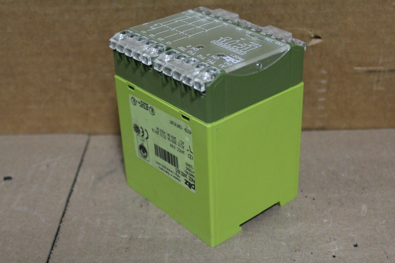 PILZ PN0Z1 24VDC3S10 Safety Relay