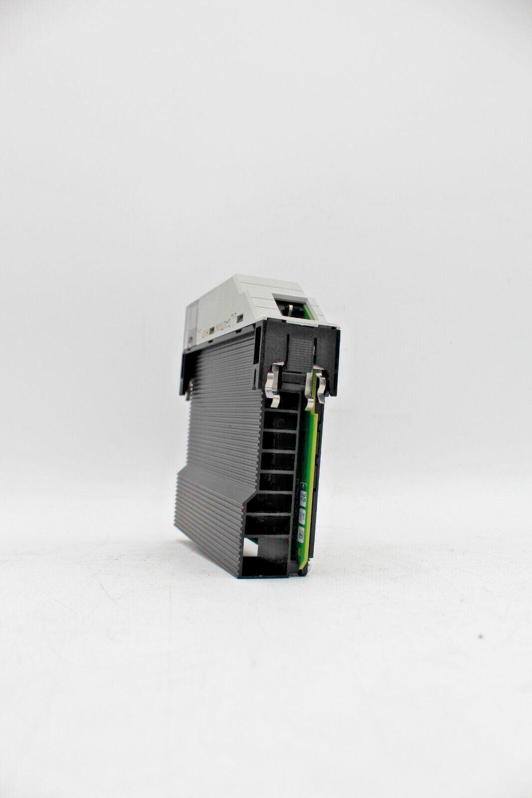 Allen-Bradley 2021 1756-EN2T /D CLX HI-CAP ENET/IP Module NNB