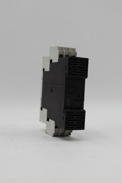 Siemens 3RP1531-2AQ30 Timing Relay Module