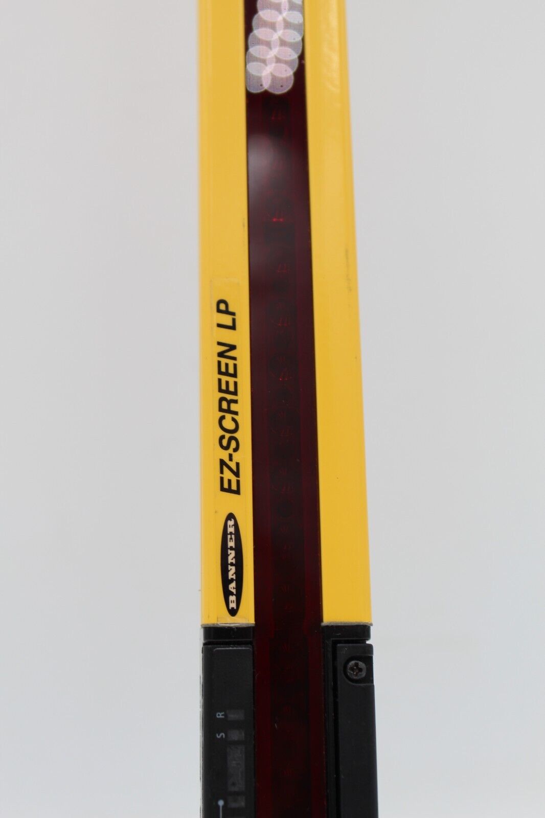 Banner SLPCR14-550P8 EZ-Screen Low Profile Cascade Receiver