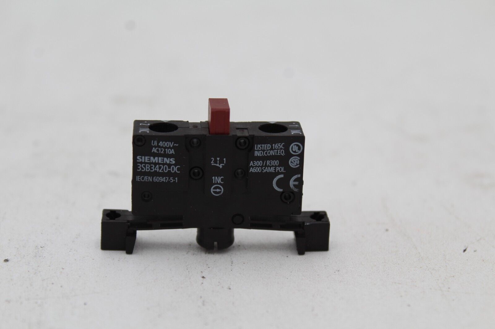 Siemens 3SB3420-0C Auxiliary Contact