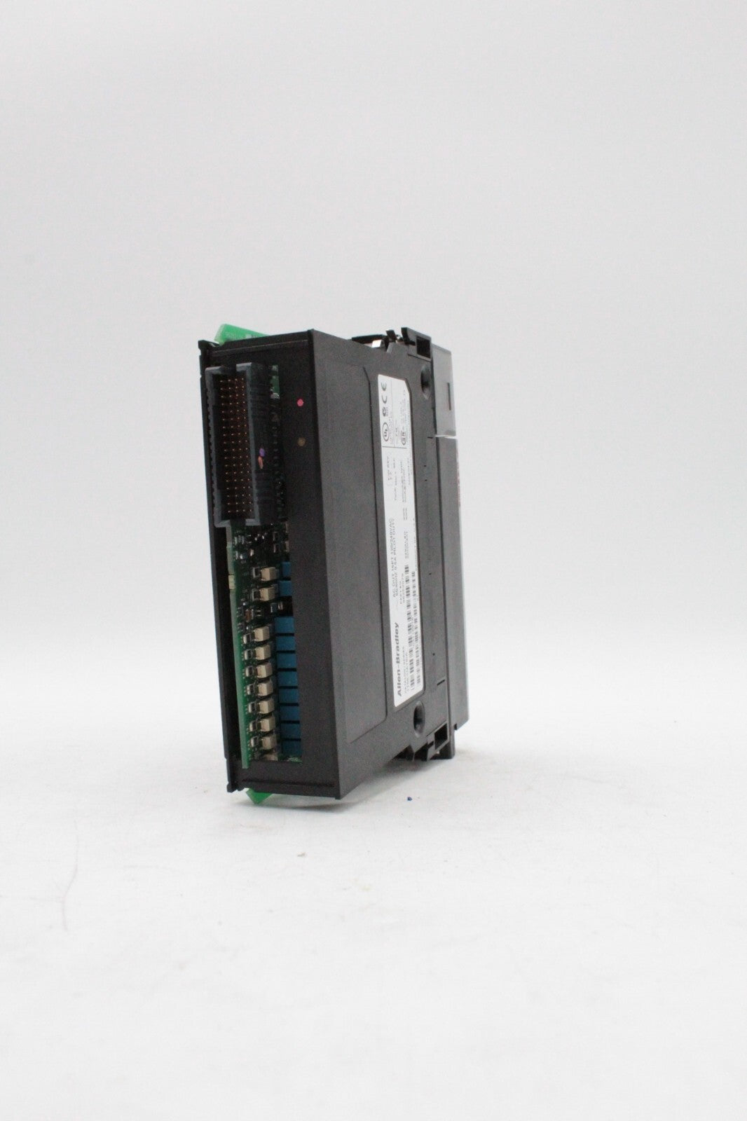 Allen-Bradley 1756-OA16/A ControlLogix Output Module