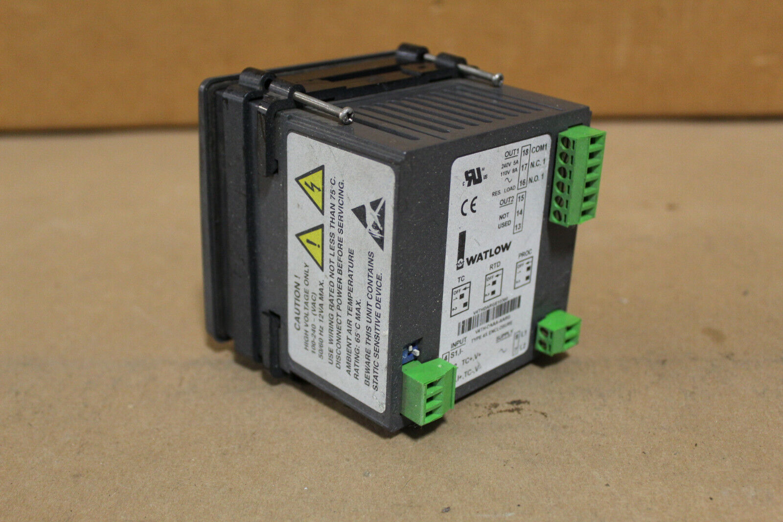 Watlow V4TH-DAAA-AARG Temperature Control
