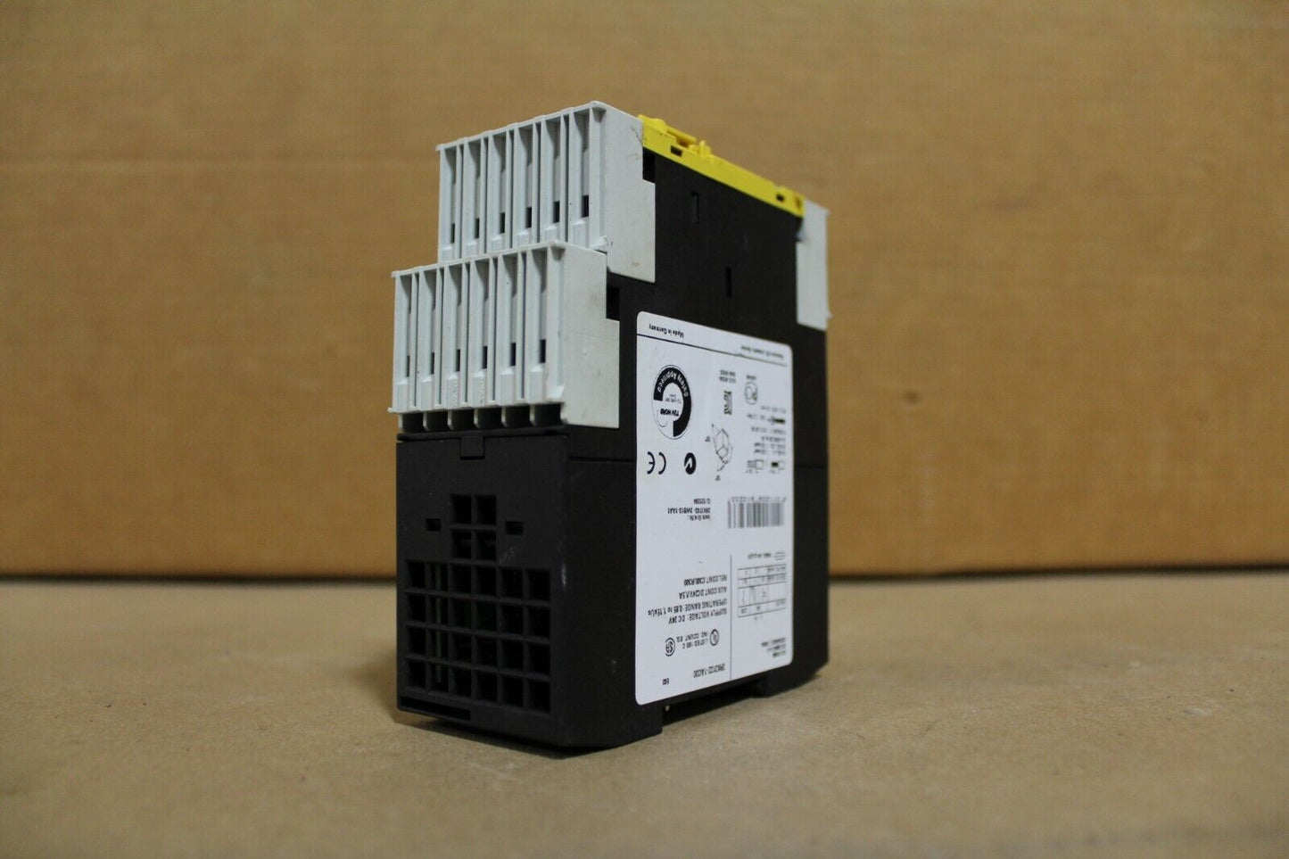 SIEMENS 3RK3122-1AC00 CENTRAL UNIT NEW NO BOX*
