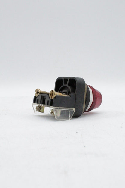 Allen-Bradley 800T-Q24 Red Pilot Light