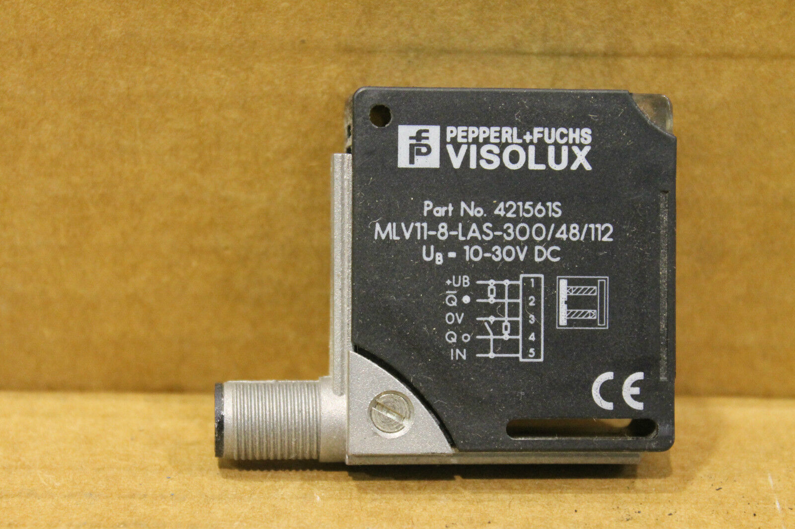 PEPPERL + FUCHS VISOLUX MLV11-8-LAS-300/48/112 PHOTOELECTRIC SENSOR