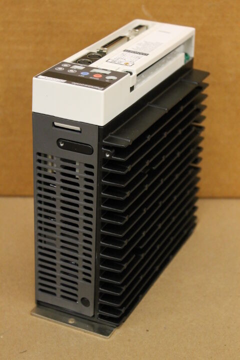 PANASONIC MADA04311A AC SERVO DRIVE