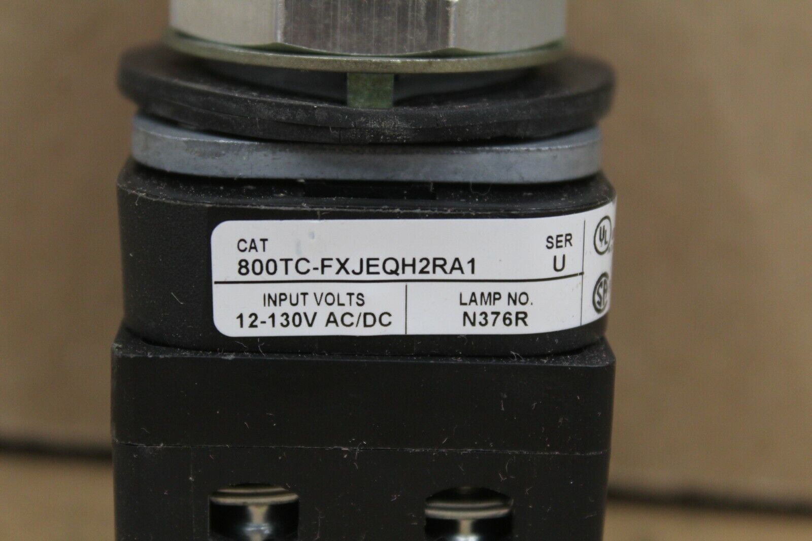 Allen Bradley 800TC-FXJEQH2RA1 Emergency Stop