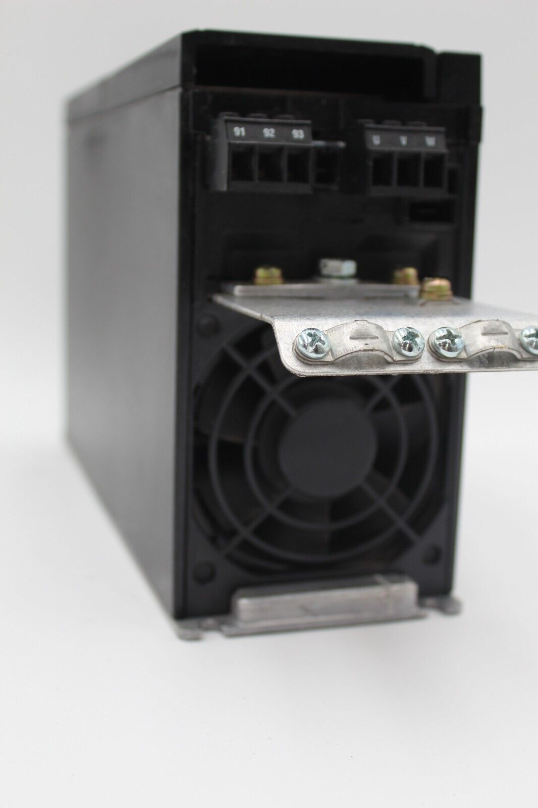 Danfoss 195N1049 VLT-2800 Variable Speed Inverter Drive