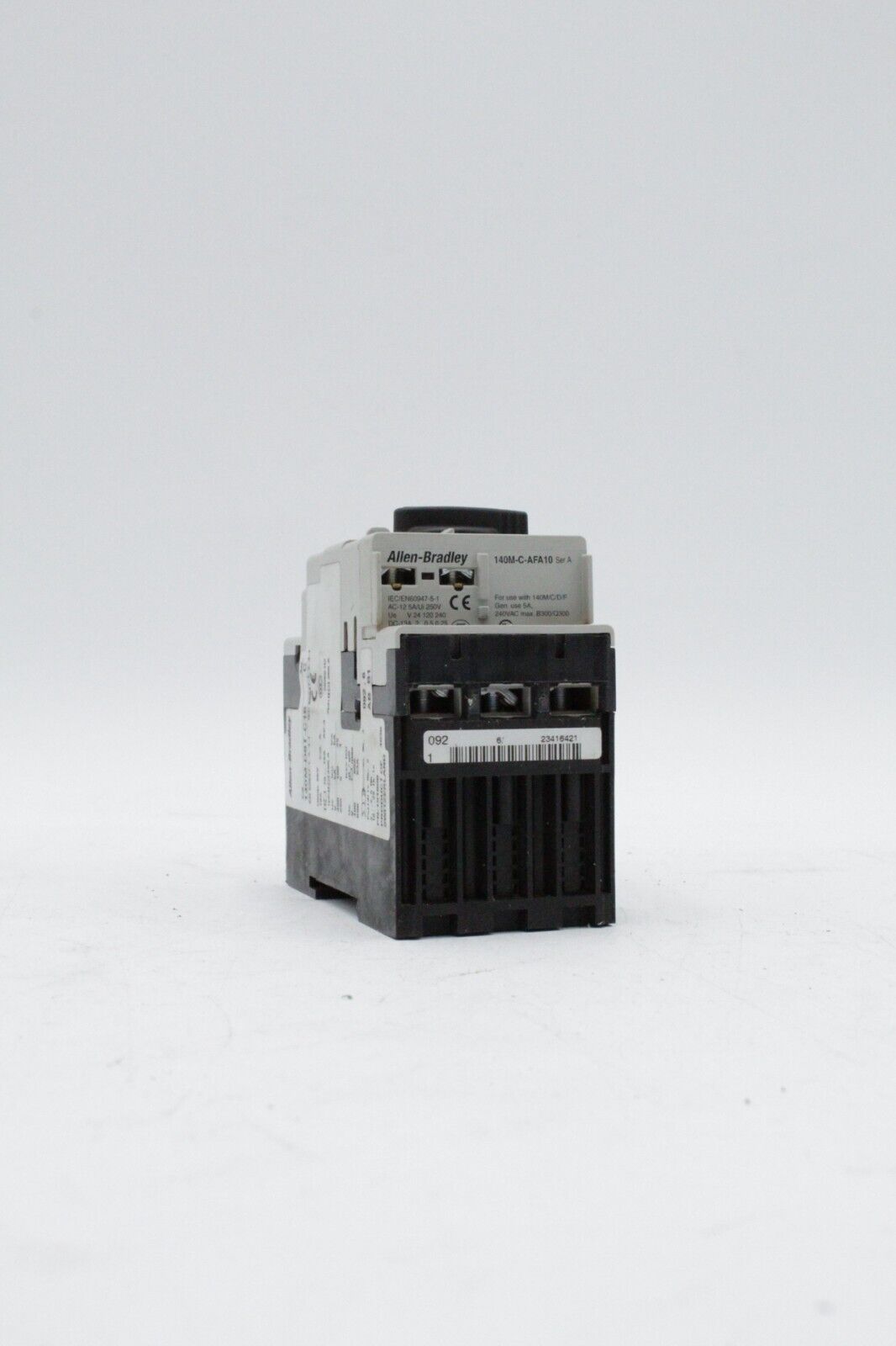 Allen-Bradley 140M-D8T-C16  Circuit Breaker