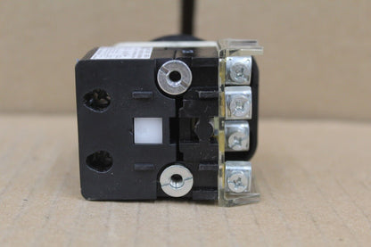 Allen Bradley 800T-QBH2A Amber Push Button