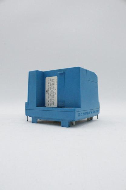 Honeywell RM7823 A 1016 7800 Series Burner Control Unit