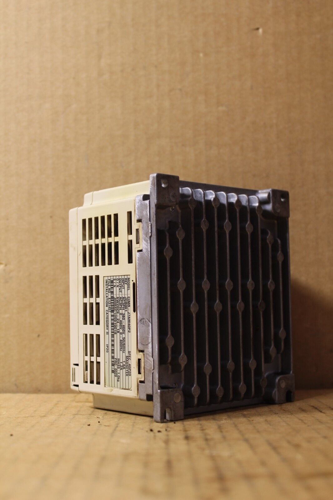 Yaskawa CIMR-J7AM40P2 AC Drive (Small Crack)