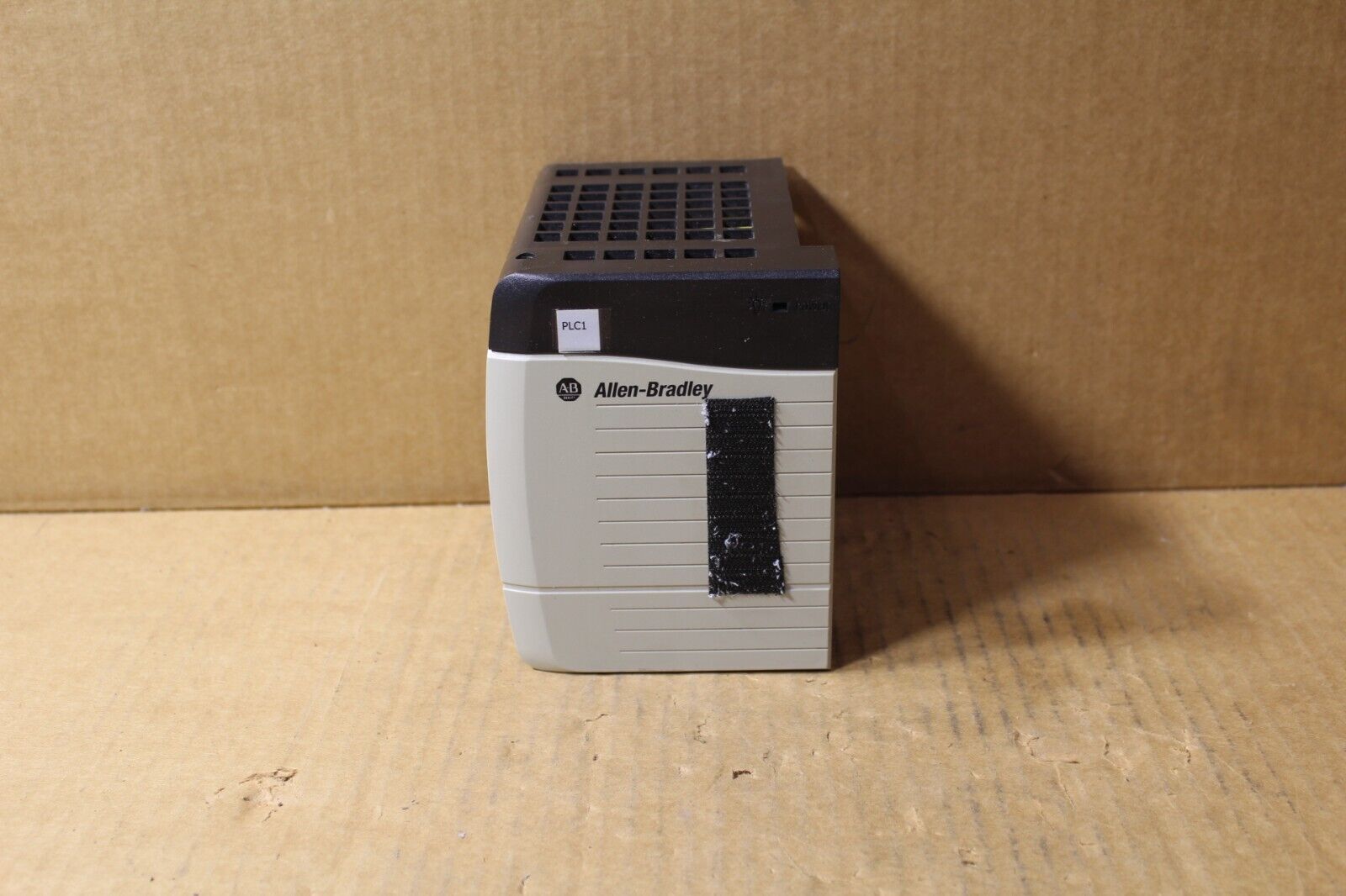 Allen-Bradley 1756-PA75/B AC Power Supply