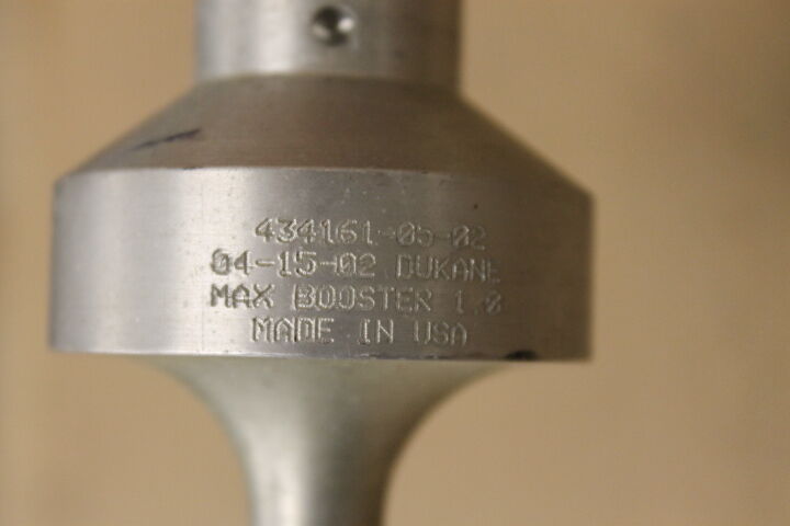 DUKANE 41C28 PROBE WITH PARKER XLT08-06B4-F-B THRUSTER SLIDE ON MOUNTING BRACKET