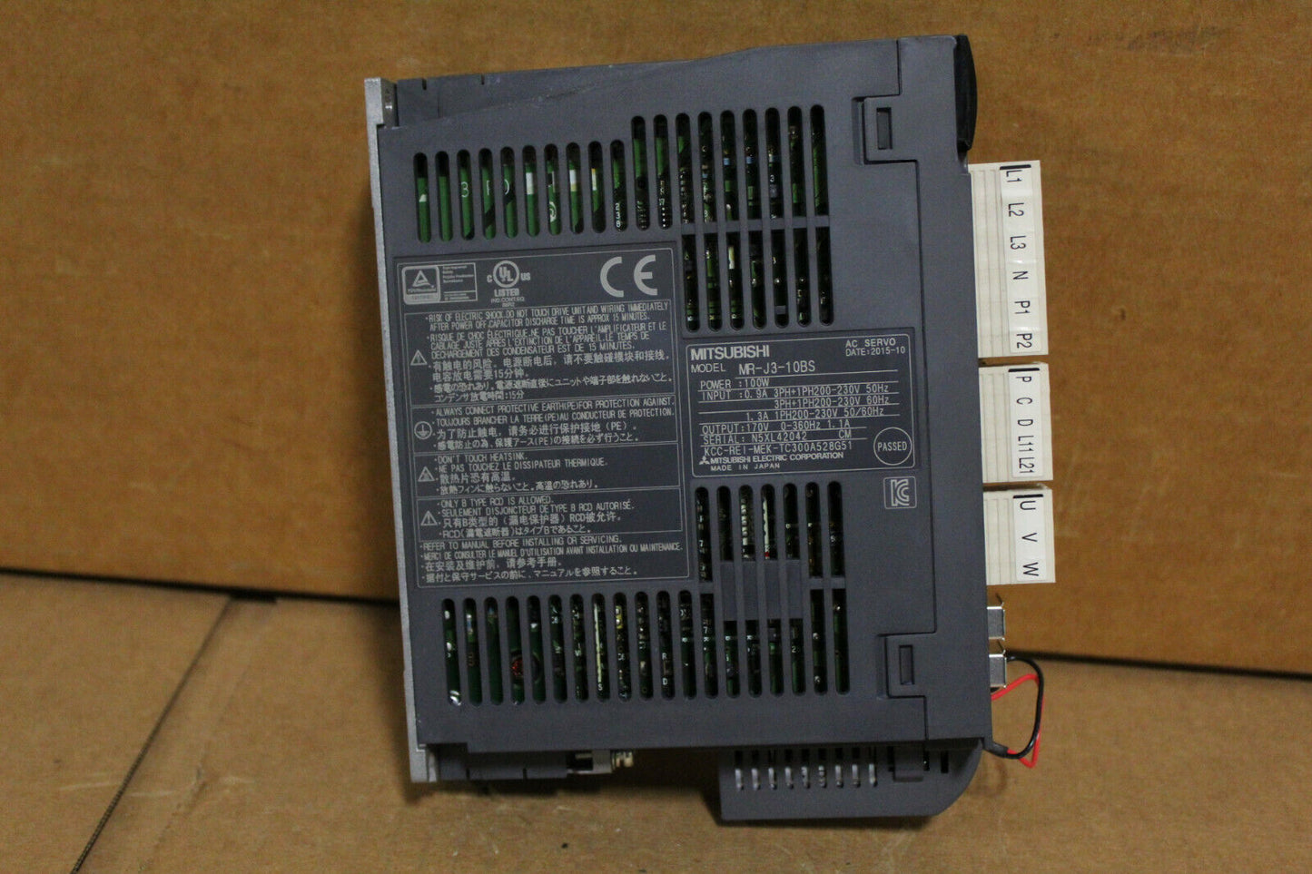 Mitsubishi MR-J3-10BS AC Servo Drive