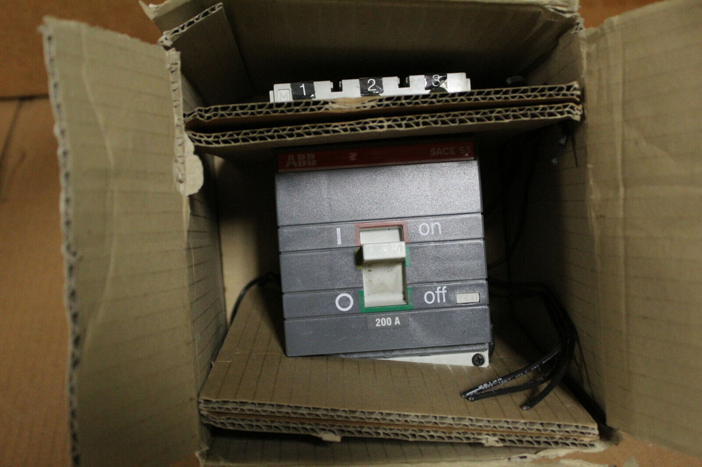 ABB S3B200TDDA58-R Breaker 200 Amp